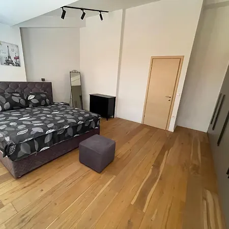 Lyra Haven Loft Апартаменты Скопье